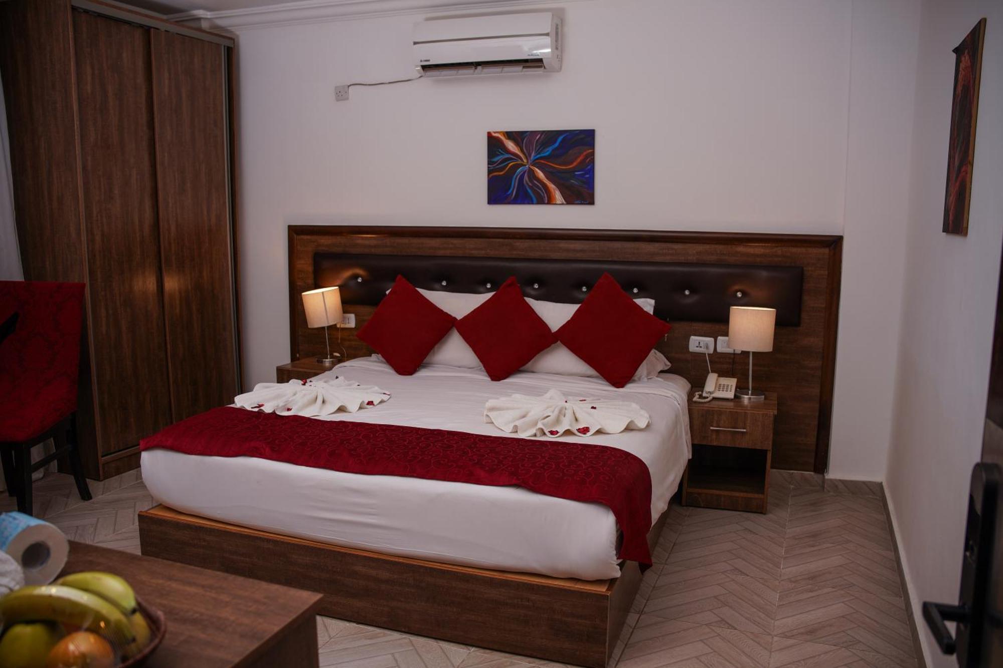 Petra Corner Hotel 外观 照片