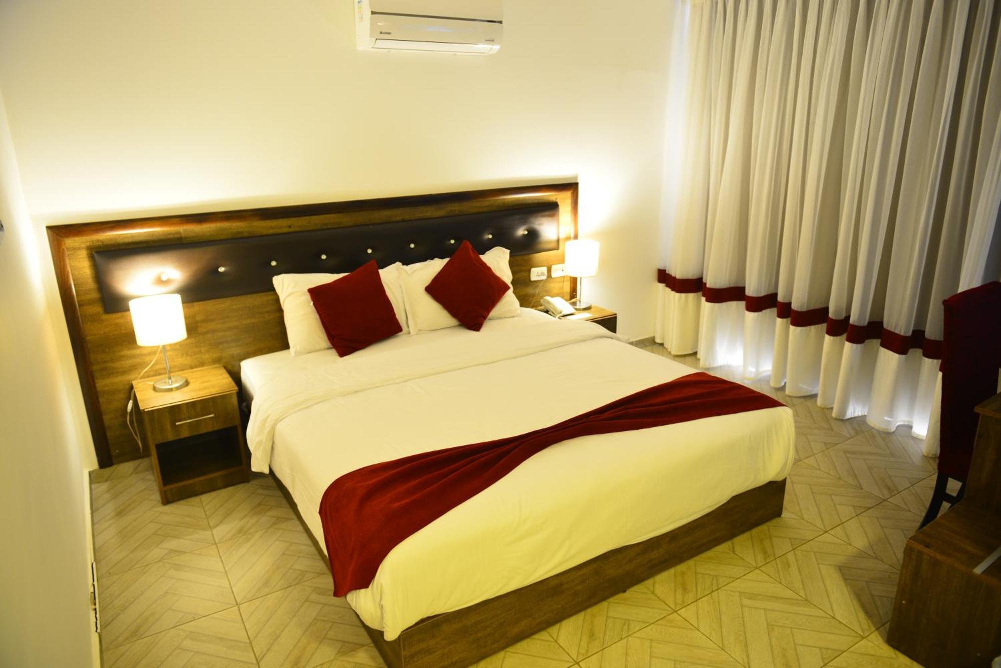 Petra Corner Hotel 外观 照片