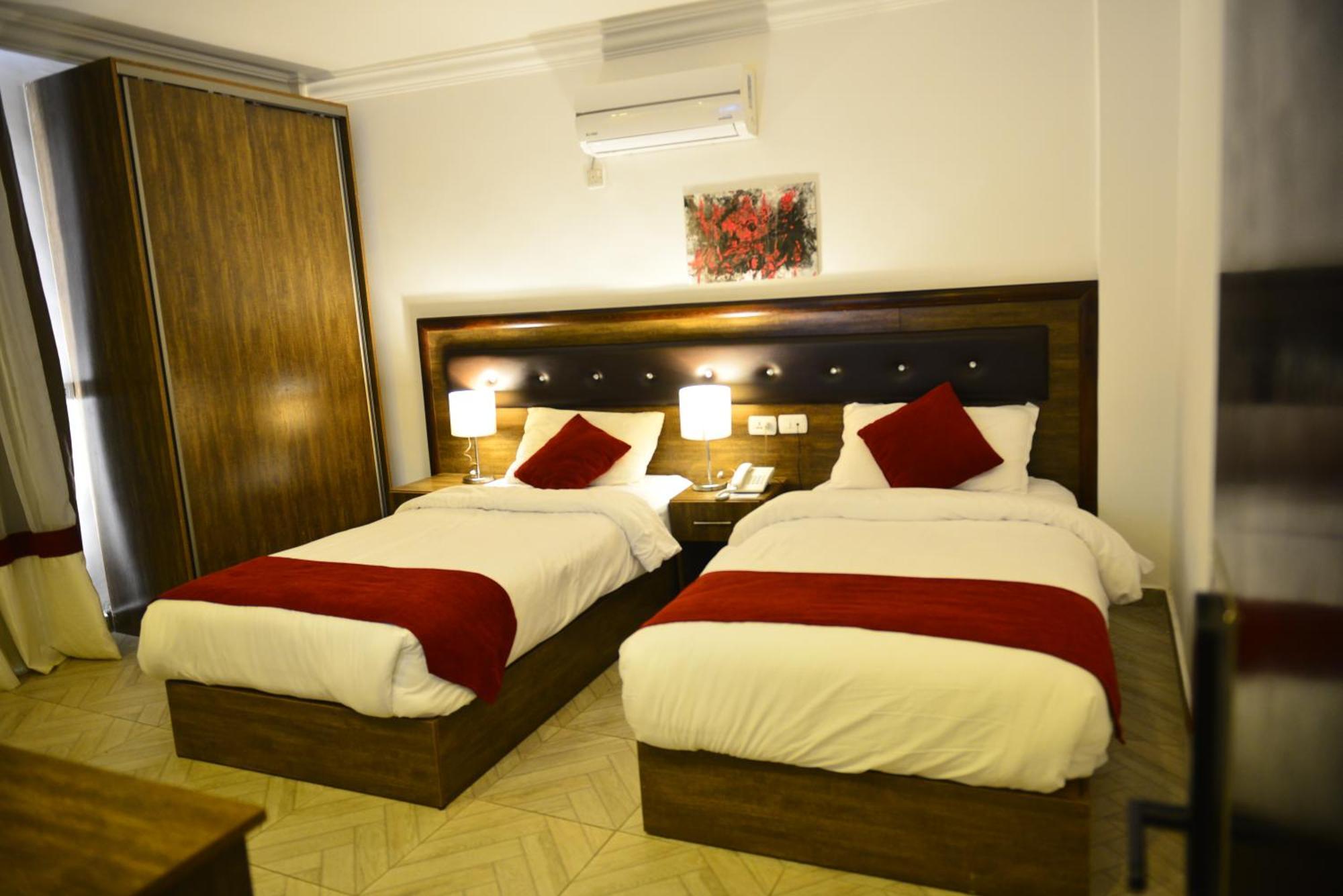 Petra Corner Hotel 外观 照片